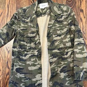 pistola jacket